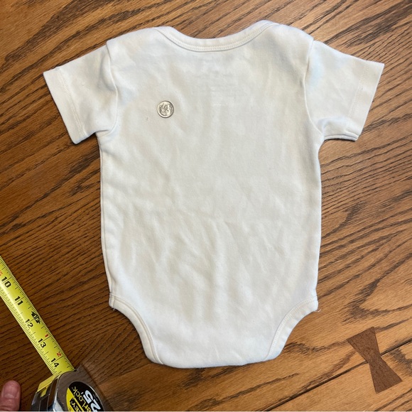 Eleventy Five Ivory Bodysuit with Blue Design size 6-12 mo - Picture 2 of 7
